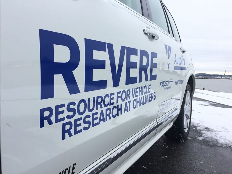 Revere vehicle